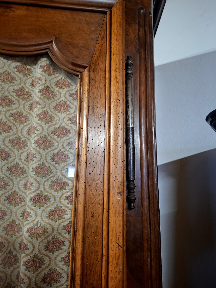 18th-century Louis XV-style Cabinet In Rustic, Country-style Solid Walnut -photo-6