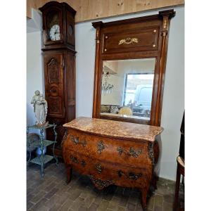 Commode bombée style Louis XV en marqueterie et bronze d'époque 19éme 