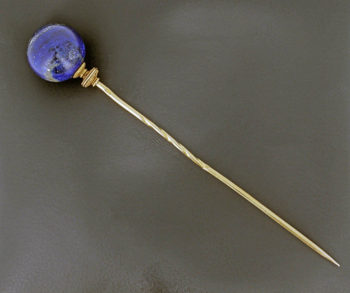 Jabot Pin In 750 ‰ Yellow Gold