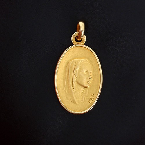 Médaille de la vierge au voile en or jaune 750‰ -B10696