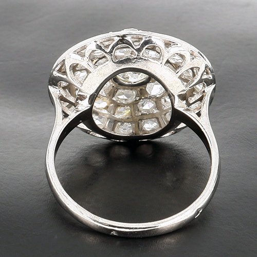 Bague bouton époque Art Déco en platine présentant un pavage de diamants taille rose - B10714-photo-3