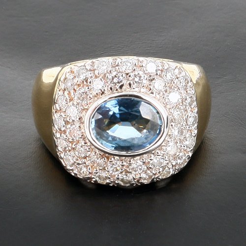 Two-tone Band Ring In 750‰ Gold Featuring An Oval Sapphire And Diamonds - B10713