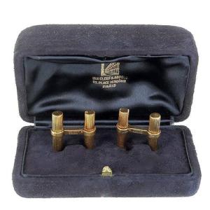 Van Cleef & Arpels Paire de boutons de manchettes en or 750‰  -B10570