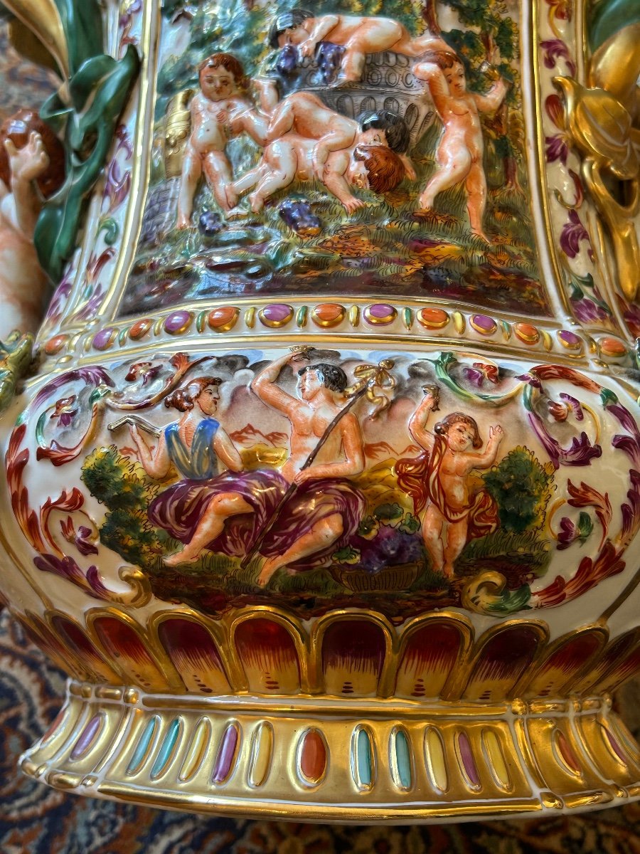 Pair Of Capodimonte Porcelain Planters From The 19th Century.-photo-4