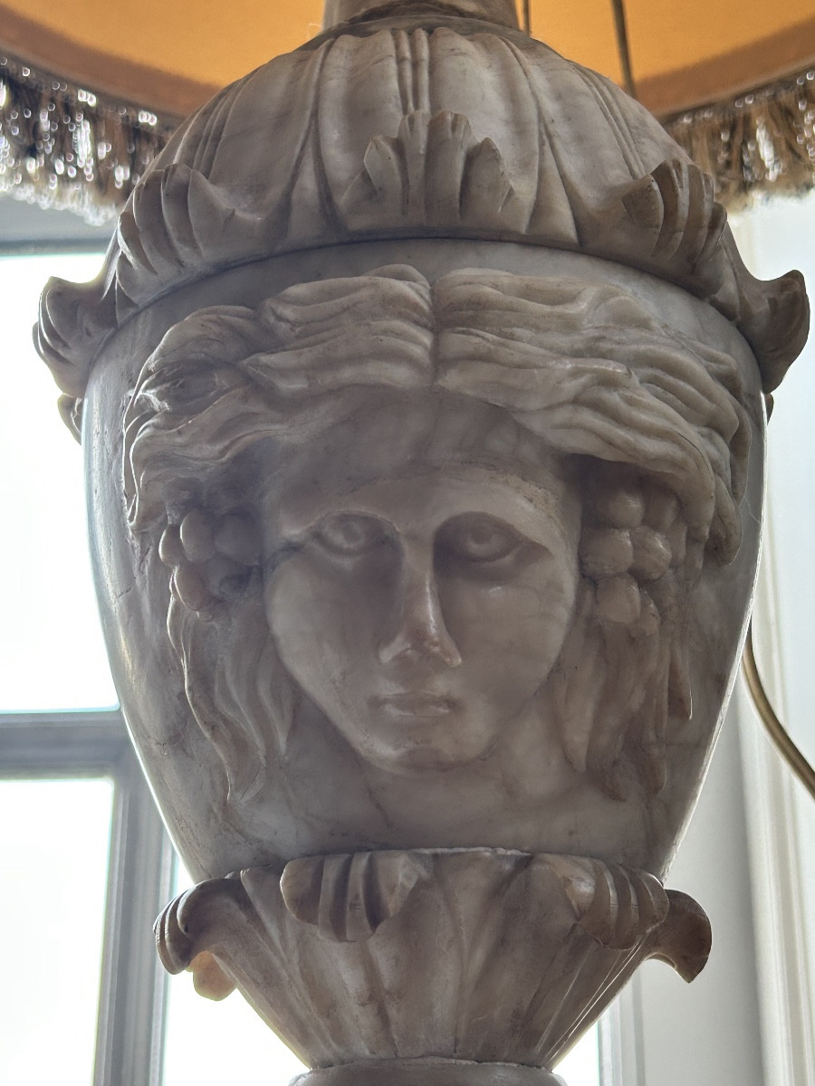 Pair Of Large Neoclassical Alabaster Lamps From The 19th Century-photo-3