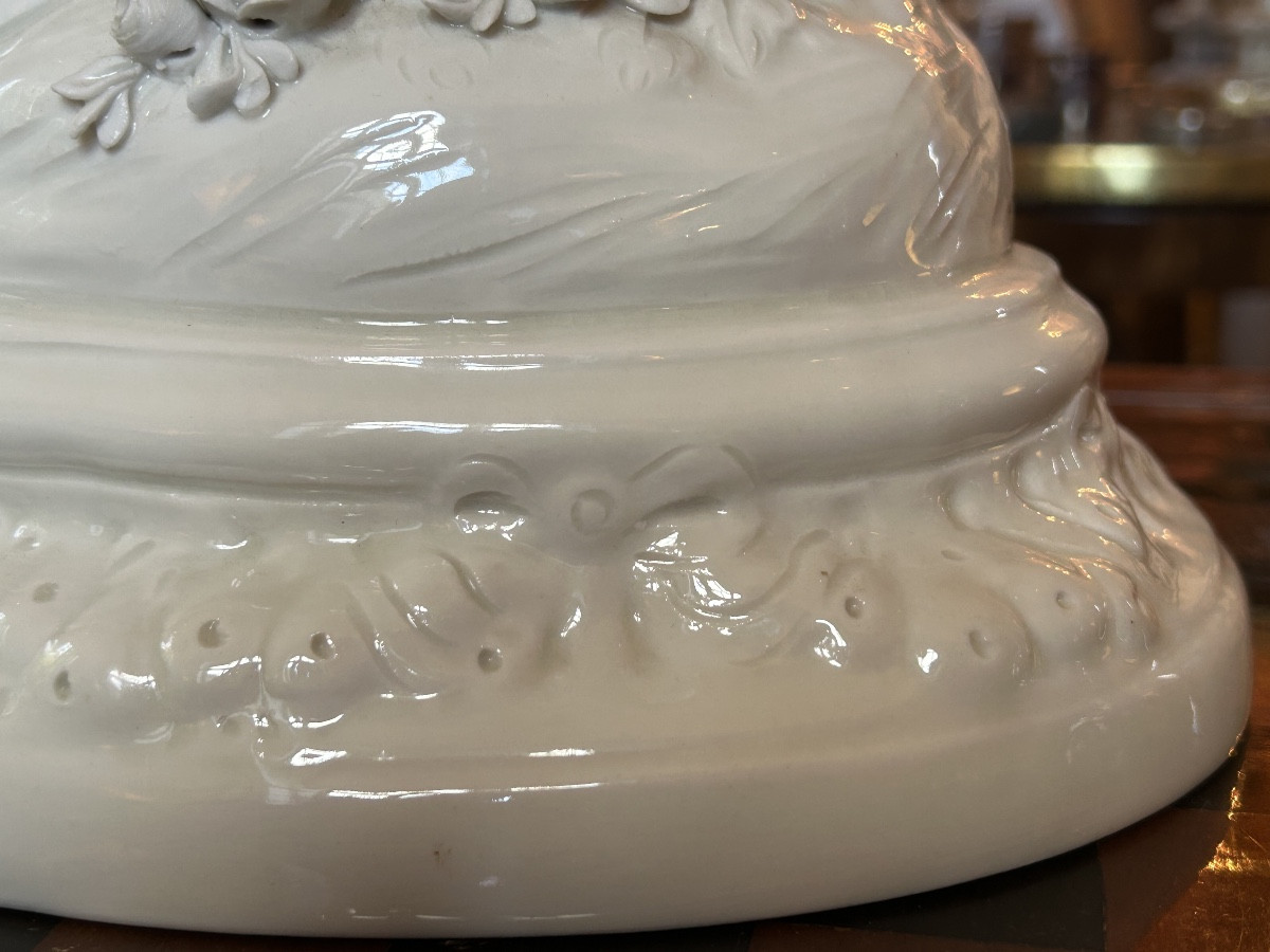 Groupe « Les enfants musiciens » porcelaine de Capo di Monte , époque XIXe signé.-photo-5