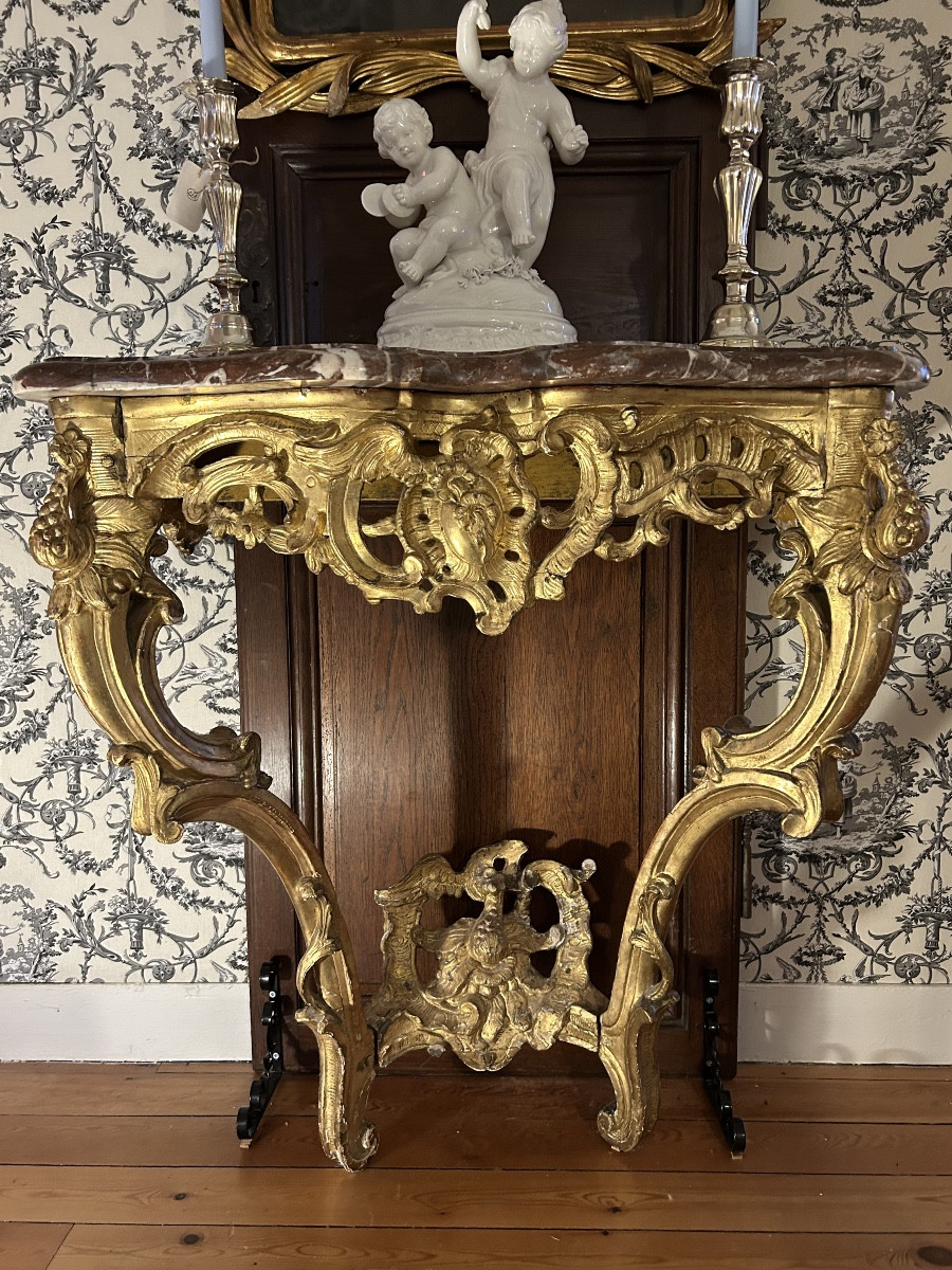 Console d’applique en bois doré sculpté « aux grenades »d’époque Louis XV-photo-2