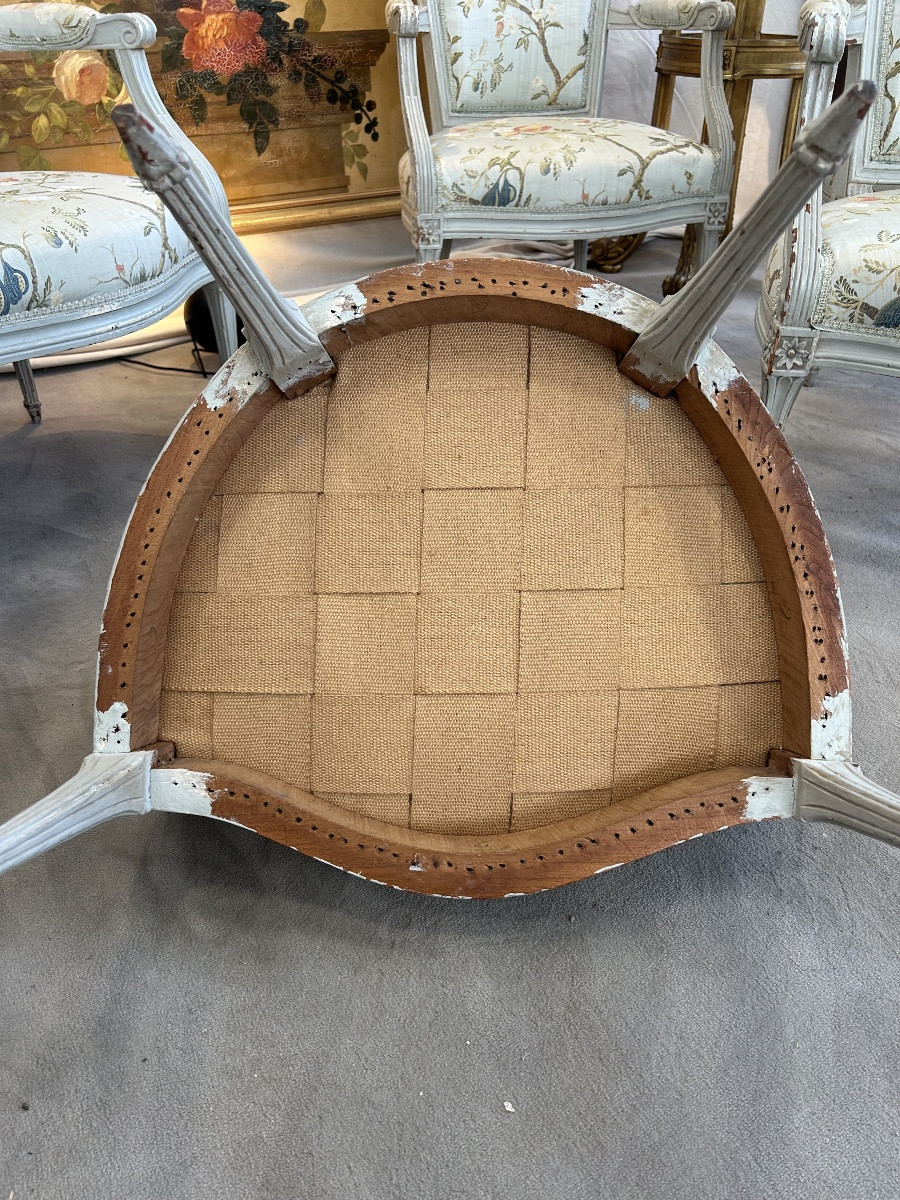 Suite de 6 fauteuils de salon provençaux d’époque Louis XVI-photo-4