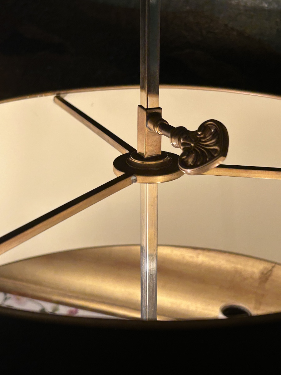 Paire de grandes lampes bouillottes en bronze doré de style Louis XVI-photo-1