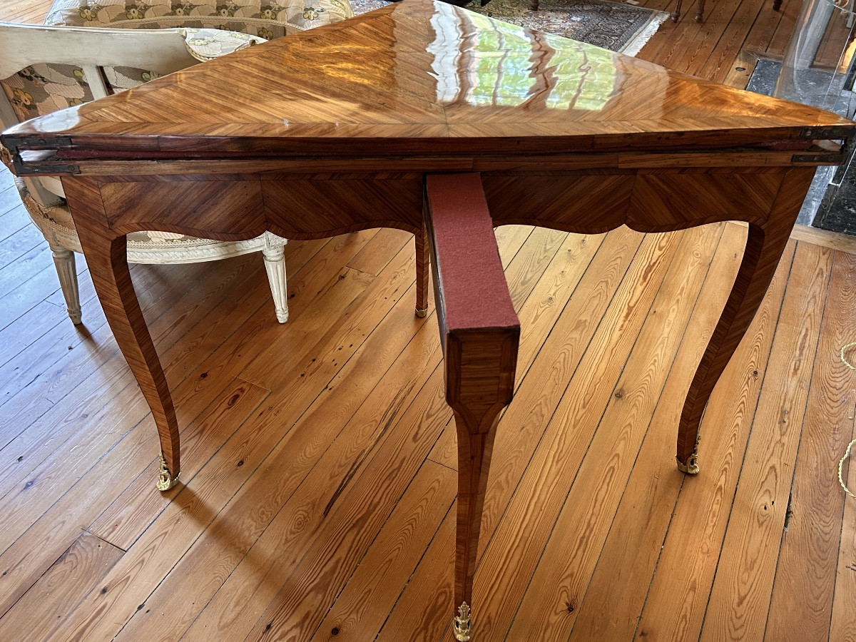 Table à jeux triangulaire en encoignure d’époque Louis XV-photo-2
