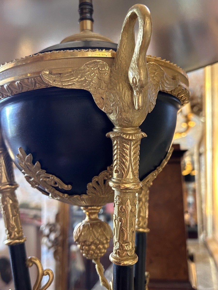 Empire-style Athenian Lamp In Gilded Bronze -photo-2