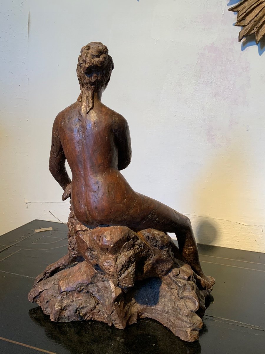 Olive Wood Sculpture, Woman With Her Dog.-photo-4