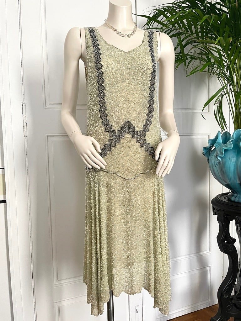 Tailleur En Broderie Vermiculée Sur Mousseline De Coton - Robe Charleston - Vers 1925-photo-1