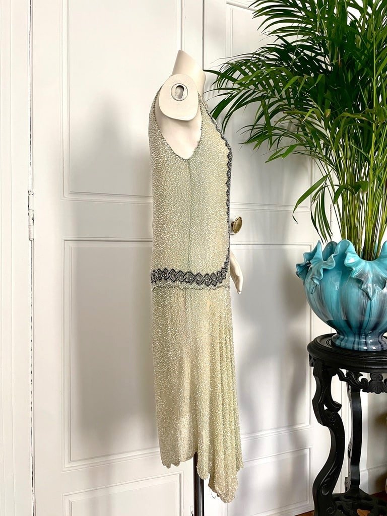 Tailleur En Broderie Vermiculée Sur Mousseline De Coton - Robe Charleston - Vers 1925-photo-3