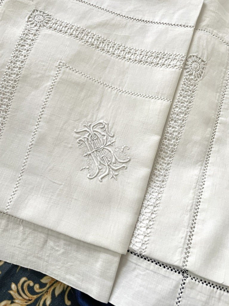 Deux Taies d'Oreiller en Fil de Lin - Monogramme R-T avec Fleur de Lys - Fin XIXème -photo-3
