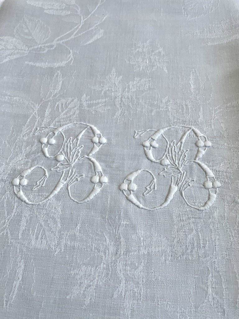 Service de Table en lin damassé - Nappe et 4 serviettes - Monogramme BB - XIXème - Linge ancien-photo-1