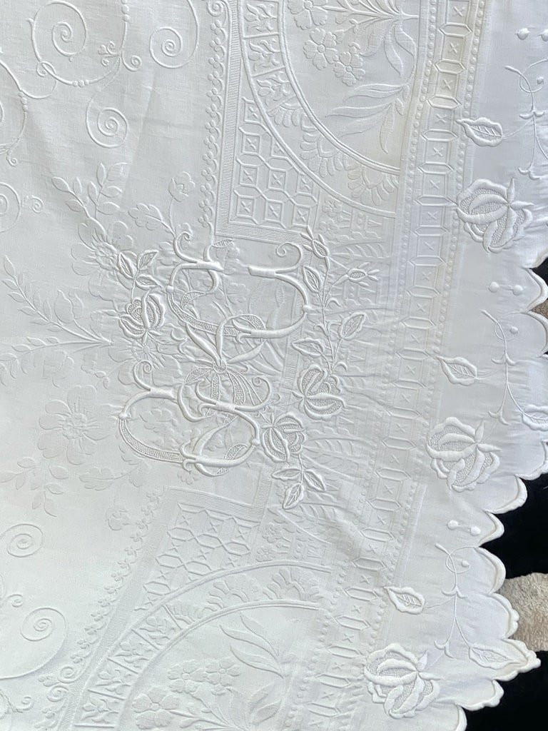 Grande couverture de mariage en piqué de coton Doublement  chiffrée DD - Epoque Napoléon III -photo-6