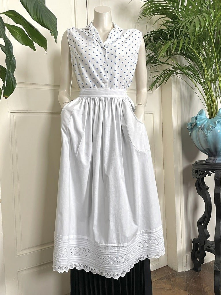 Long Maid's Apron With Pockets And A Wide, Ornate Band With A Scalloped Edge - Late 19th Century-photo-4