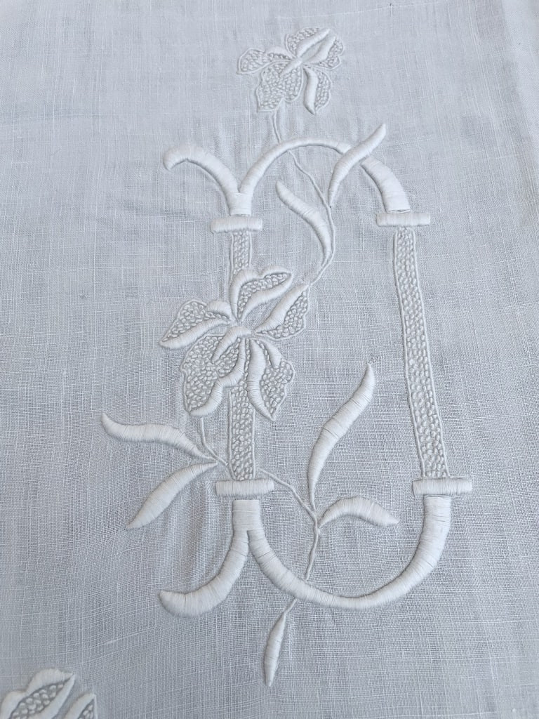 Large Sheet Discovery Md - Iris And Rivers Of Days - Antique Linen-photo-2