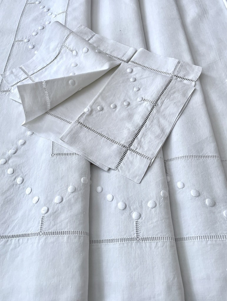 Large Linen Sheet With Two Pillowcases - White Embroidery Jours échelle - Antique Linen-photo-2