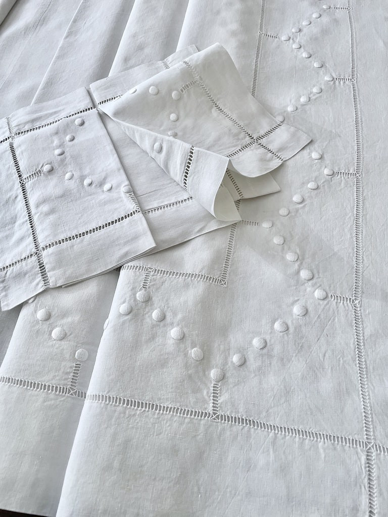 Large Linen Sheet With Two Pillowcases - White Embroidery Jours échelle - Antique Linen-photo-4