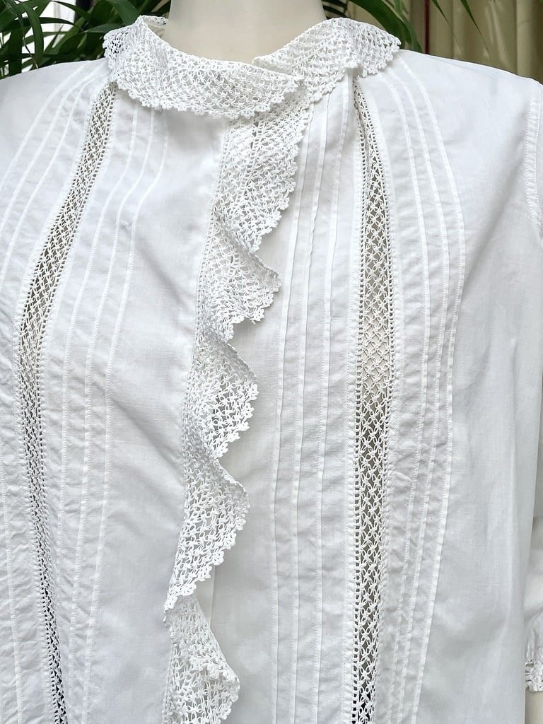 Chemisier en fine toile de coton blanc - Dentelle au crochet - Linge ancien-photo-2