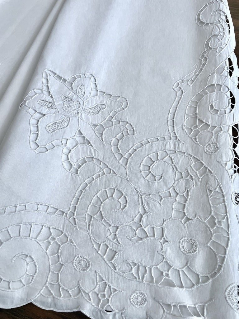 Large Linen Sheet With Dg Initials - Renaissance Fleurdelisée Embroidery - Antique Linen-photo-4