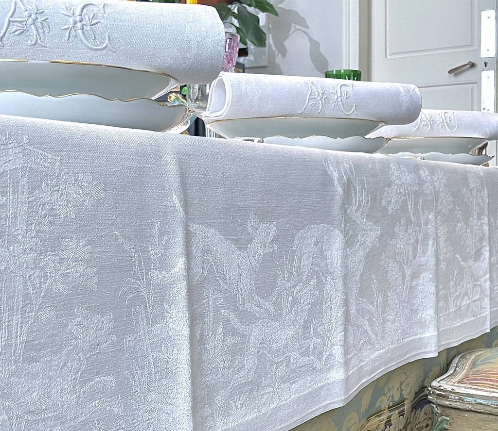 Nappe et serviettes en Damas de Lin 12 couverts - Chasse à courre Cerfs Chiens Forêt - Fin XIXe-photo-2