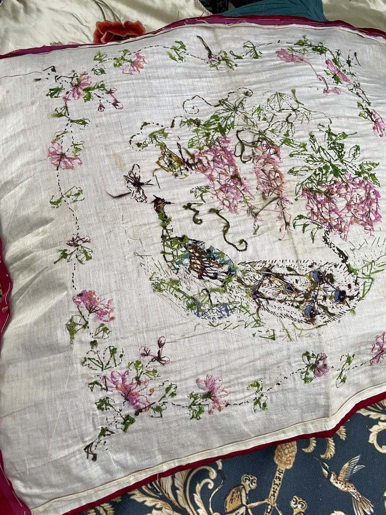 Pair Of Small Panels Featuring Asian Embroidery On Red Silk—cushion Covers—circa 1900-photo-2