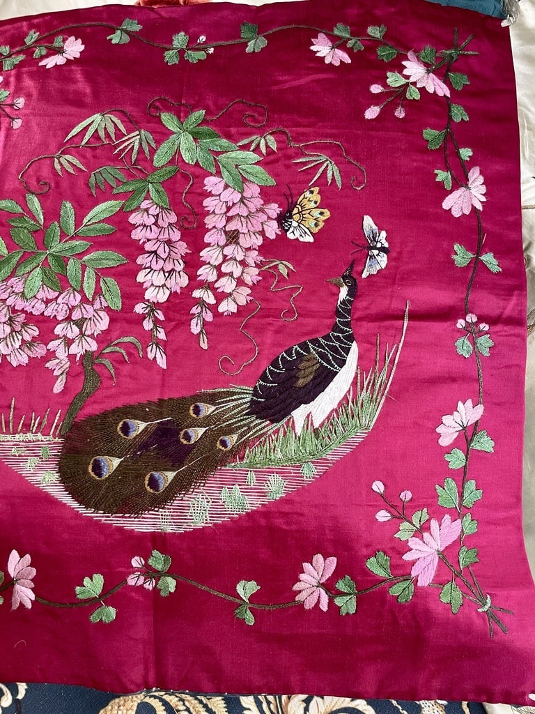 Pair Of Small Panels Featuring Asian Embroidery On Red Silk—cushion Covers—circa 1900-photo-7