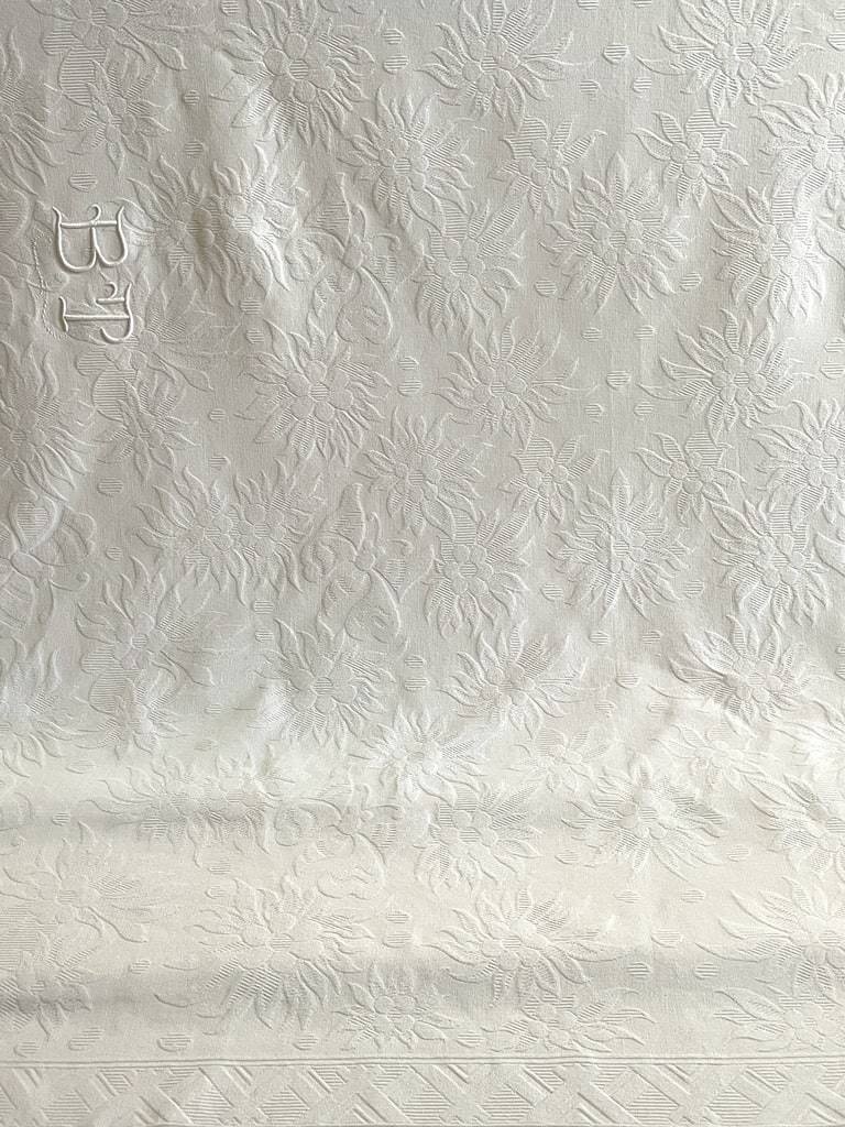 Flat-weave Cotton Piqué Wedding Blanket - Double Bp Monogram - Vintage Linens -photo-1