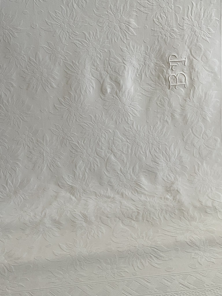 Flat-weave Cotton Piqué Wedding Blanket - Double Bp Monogram - Vintage Linens -photo-2