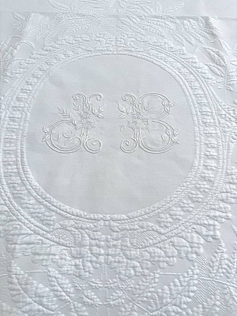 Couverture de Mariage en piqué de coton blanc gaufré - Initiales JB - Fin XIXème -photo-7
