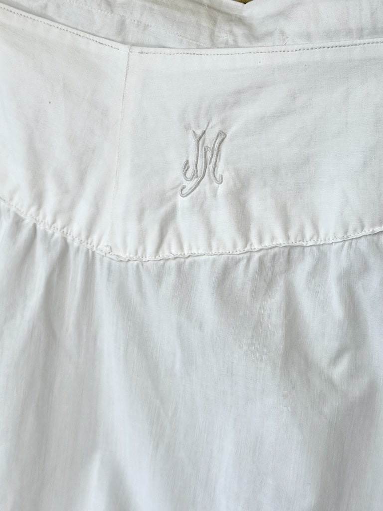 Jupon blanc en coton avec petits plis à l'ongle et dentelle au crochet - Début XXe-photo-6