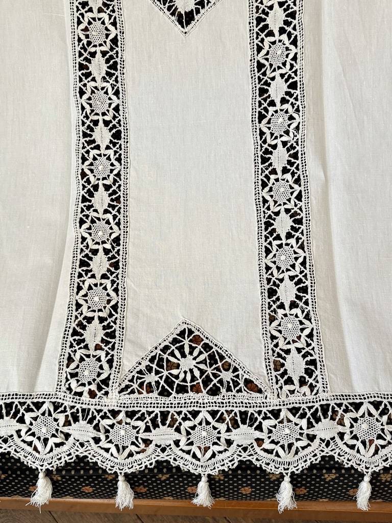 Pair Of Antique Blackout Curtains With Lace From Le Puy | Cream-colored Cotton | Antique Linens-photo-3