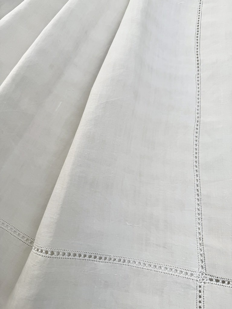 Drap ancien en grande largeur avec sa taie d'oreiller - Chiffrés JB - Fin XIXe siècle-photo-4