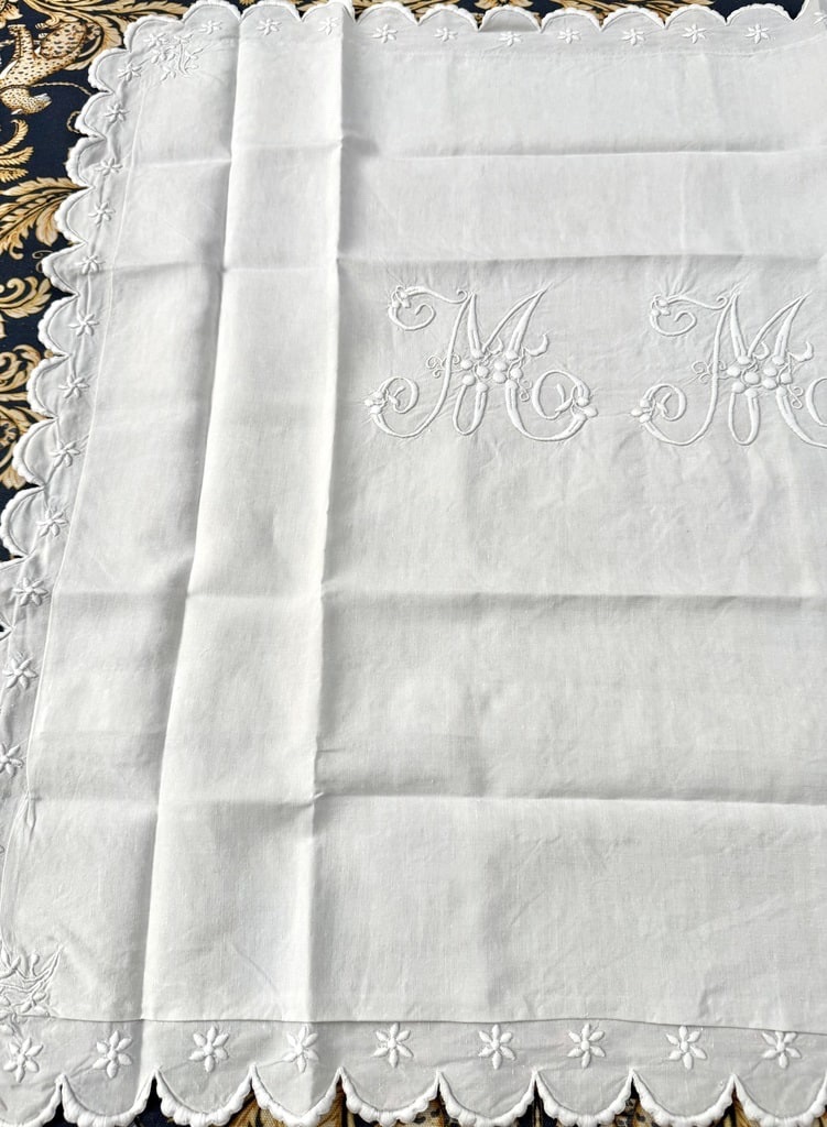 Pairs Of Antique Pillowcases - M-m Monogram Embellished With Polka Dots And Scalloped Edges - Late 19th Century-photo-3