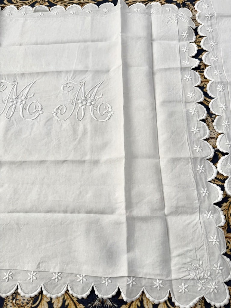 Pairs Of Antique Pillowcases - M-m Monogram Embellished With Polka Dots And Scalloped Edges - Late 19th Century-photo-4