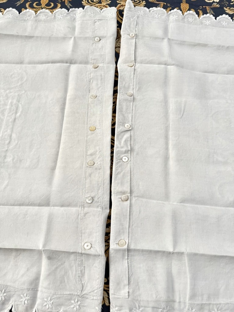 Pairs Of Antique Pillowcases - M-m Monogram Embellished With Polka Dots And Scalloped Edges - Late 19th Century-photo-2