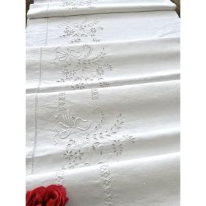 Drap en lin non chiffré - Fleurs Rubans et jours à fils tirés brodés main - Linge ancien