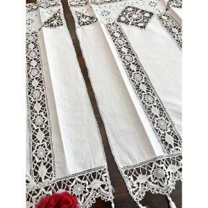 Pair Of Antique Blackout Curtains With Lace From Le Puy | Cream-colored Cotton | Antique Linens