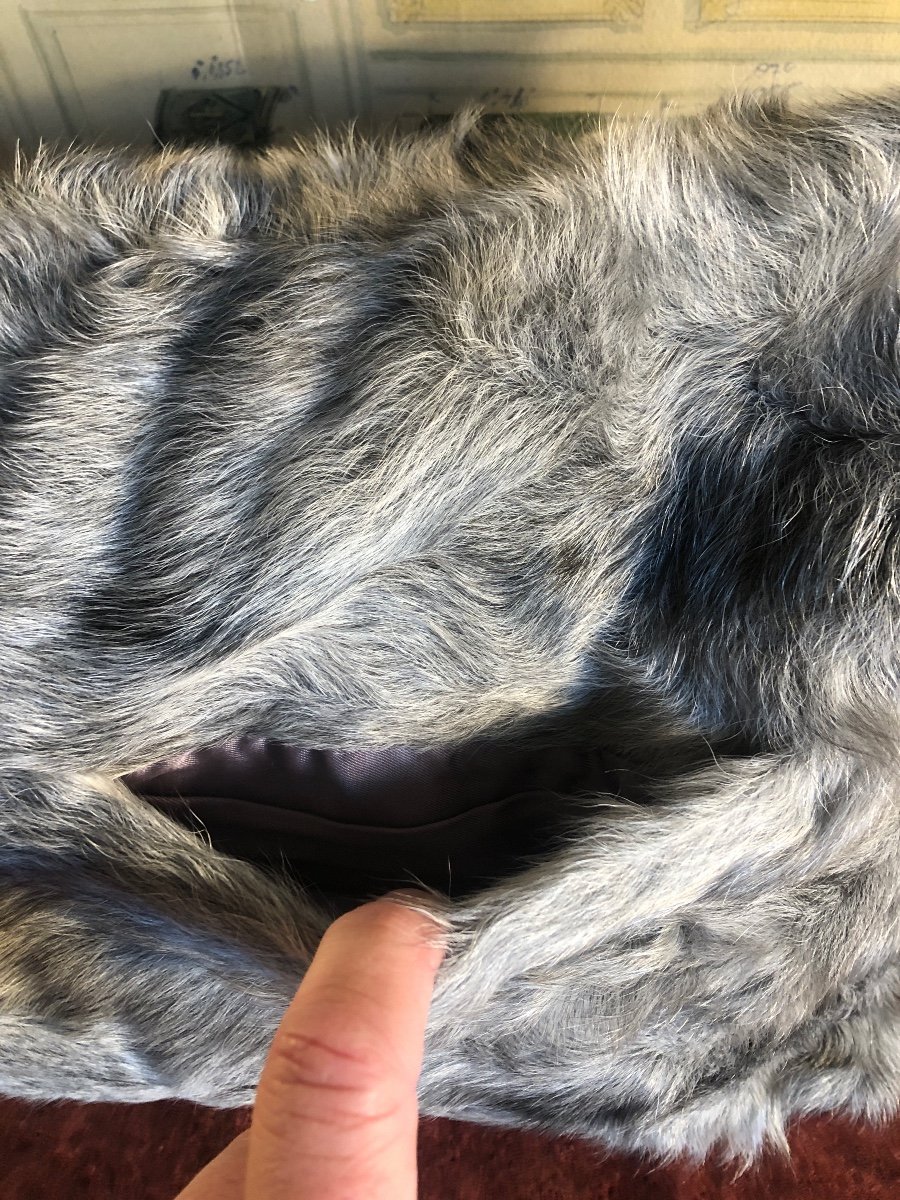 Fur Cushion, Mongolian Goat. Wool Flannel Back. 30x40-photo-3