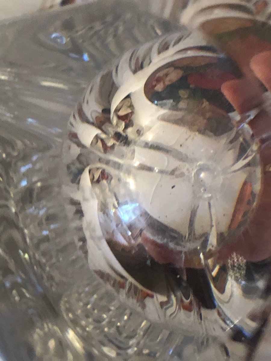 Vase En Cristal De St Louis, Pour Petit Bouquet De Fleurs. -photo-1