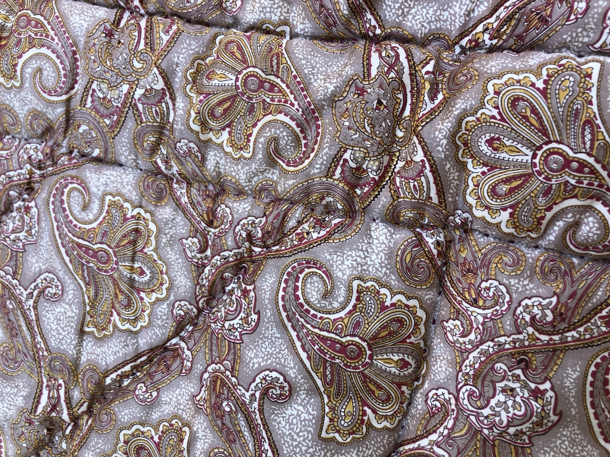 1920/30s Wool Bedspread, Arabesque Print, Plain Red Back. 235 X 210 Cm -photo-3