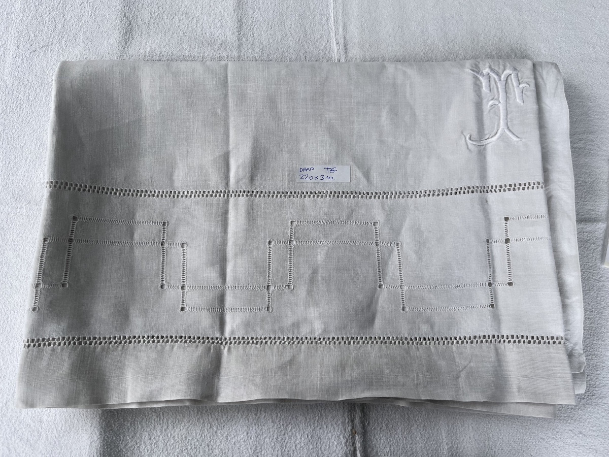 Embroidered Sheet In Mixed Fabric (linen/cotton) Monogram Tg. 220 X 310 Cm