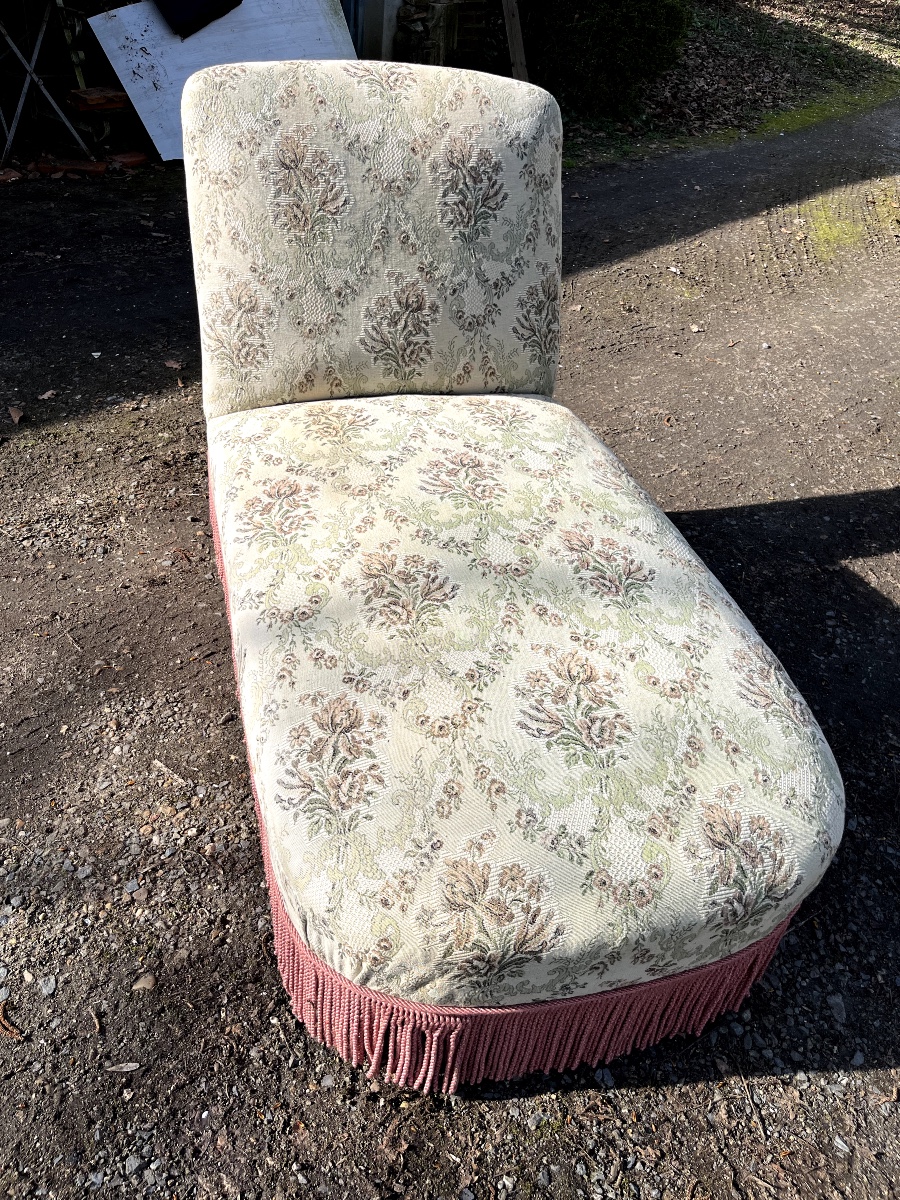 Méridienne Napoléon III sans accoudoirs. 