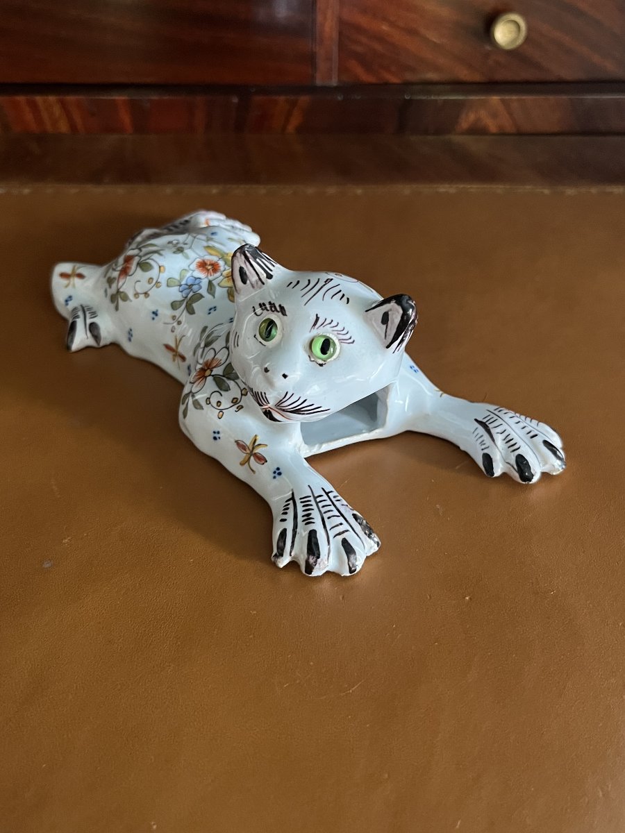 Cat-shaped Wall-mounted Flower Vase Made Of Earthenware. Desvres Earthenware