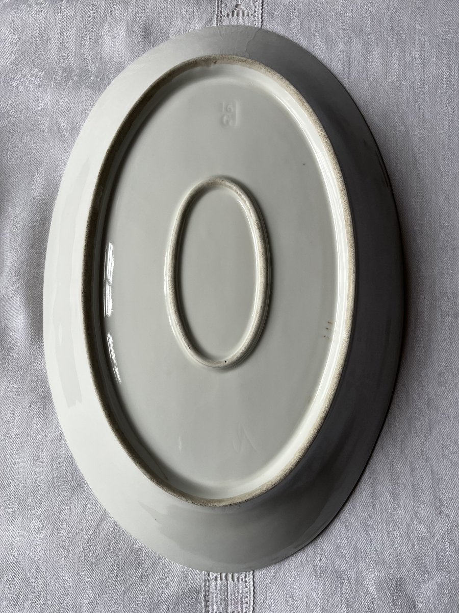 White Earthenware Plates (2). Veggie Plates, Oyster Plates-photo-5
