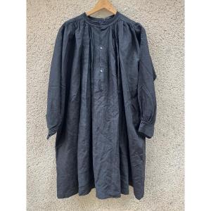 Biaude, ancienne blouse noire en lin. XIX eme. Blouse de maquignon 