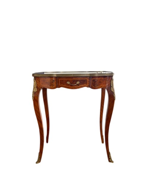 Louis XV Style Coffee Table/belt